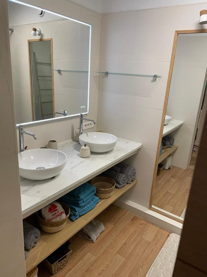 New Cosy Flat Saint Tropez Apartman Kültér fotó